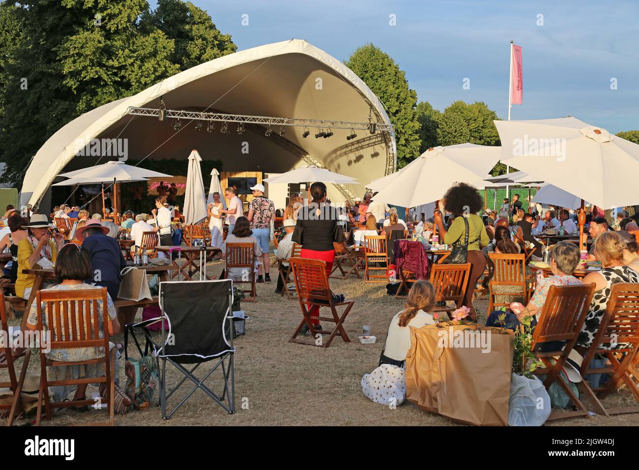 HTG Soul Experience, Festival Stage, Flowers After Hours, RHS Hampton Court Palace Garden Festival 2022, London, England, Großbritannien, Europa Stockfoto