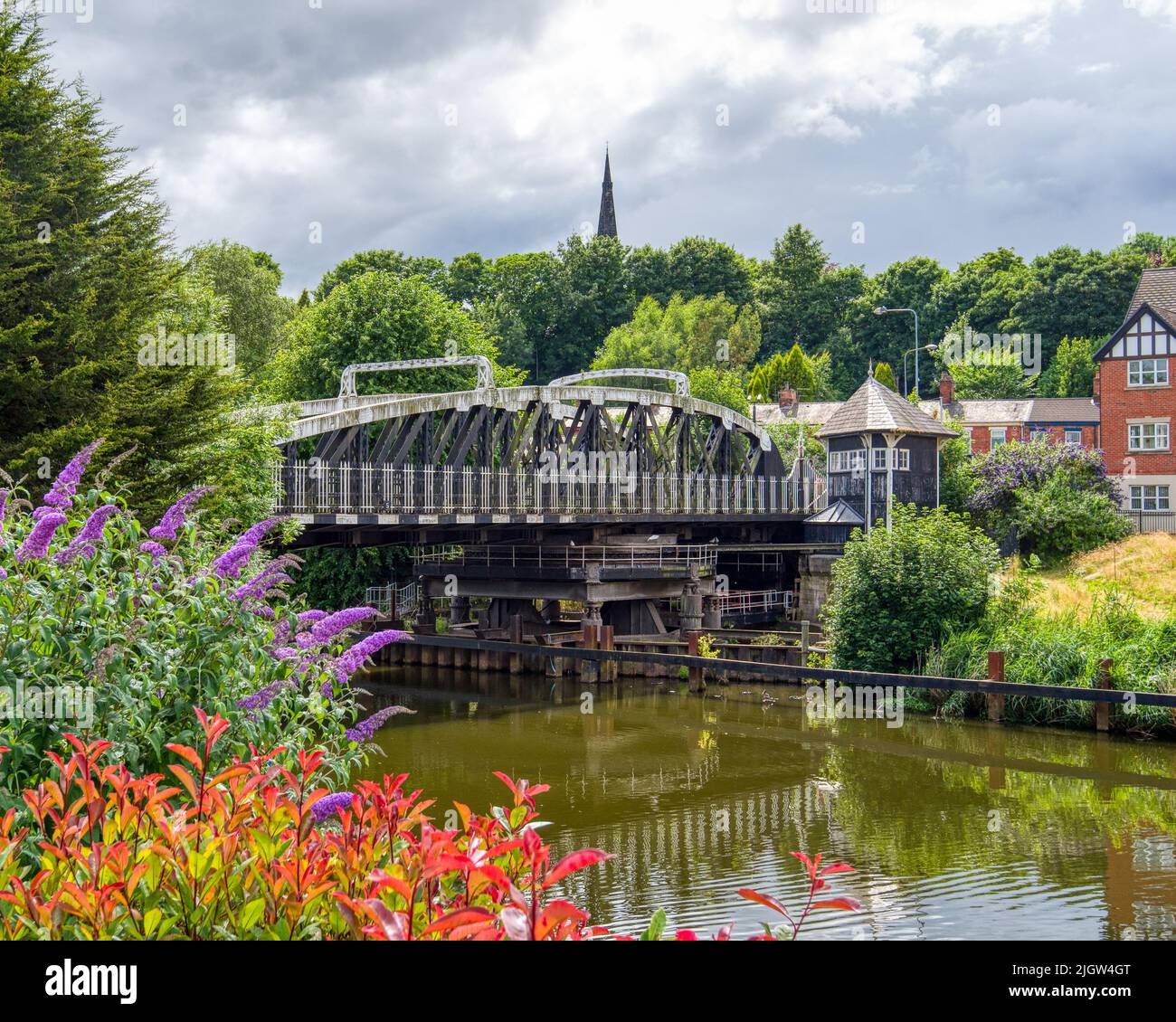 Hayhurst Bridge in Northwich an einem bewölkten Tag Stockfoto