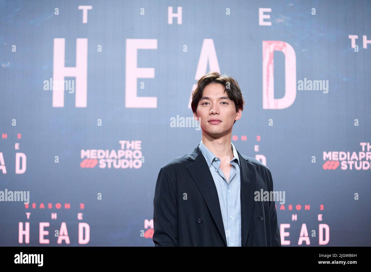 Villaviciosa de Odon. Spanien. 20220713, Sota Fukushi nimmt am 13. Juli 2022 in Villaviciosa de Odon, Spanien, an der ‘The Head’ TV-Serie der zweiten Staffel in den Adisar Studios Teil Stockfoto