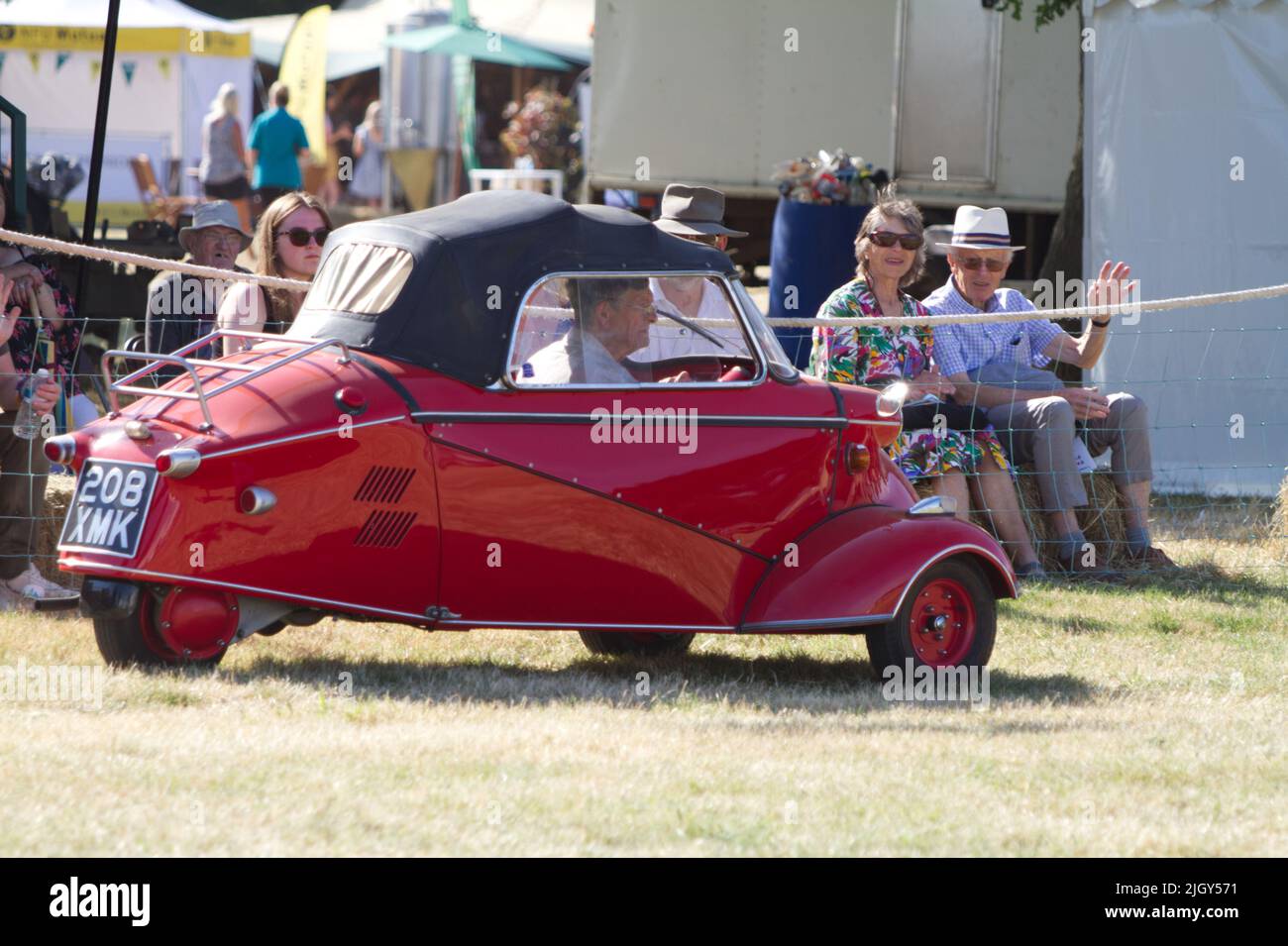 Oldtimer auf der Tendring Hundred Show 2022 in Essex, dem größten landwirtschaftlichen Event des Landes. Stockfoto