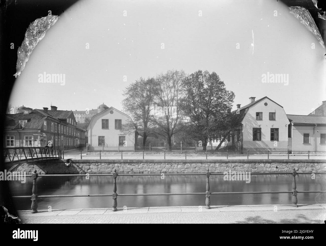 Västgöta Student Nation in Fyrisån, Uppsalen 1886. Västgöta Student Nation in Fyrisån, Uppsalen 1886 Stockfoto