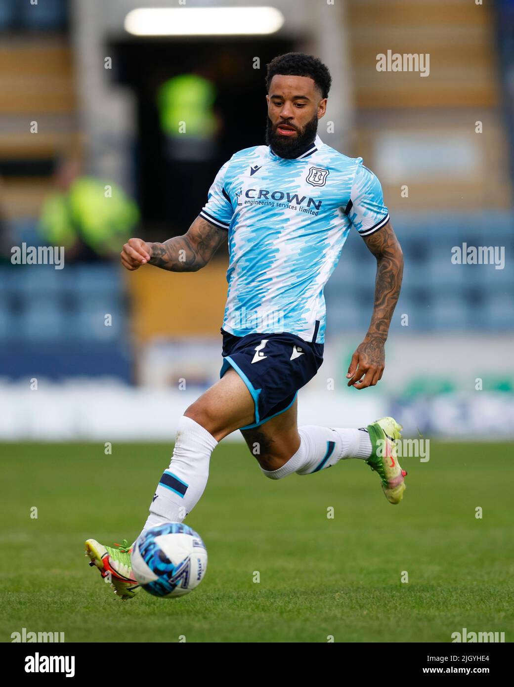 13.. Juli 2022, Dens Park, Dundee, Schottland: Vor der Saison freundlicher Fußball, Dundee gegen Blackburn Rovers; Alex Jakubiak von Dundee Stockfoto