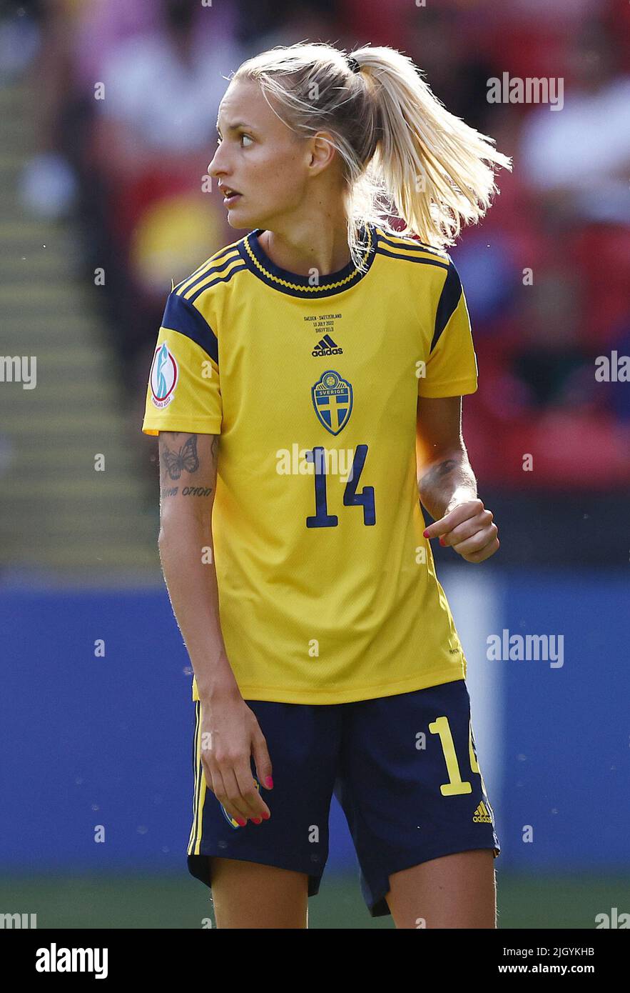 Sheffield, England, 13.. Juli 2022. Nathalie Bjorn aus Schweden beim Spiel der UEFA Women's European Championship 2022 in Bramall Lane, Sheffield. Bildnachweis sollte lauten: Darren Staples / Sportimage Stockfoto