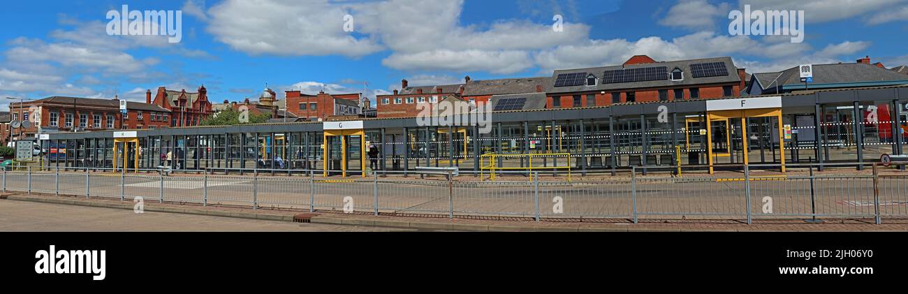 Leigh Busbahnhof, King Street, Leigh, Greater Manchester, England, GROSSBRITANNIEN, WN7 4LP Stockfoto