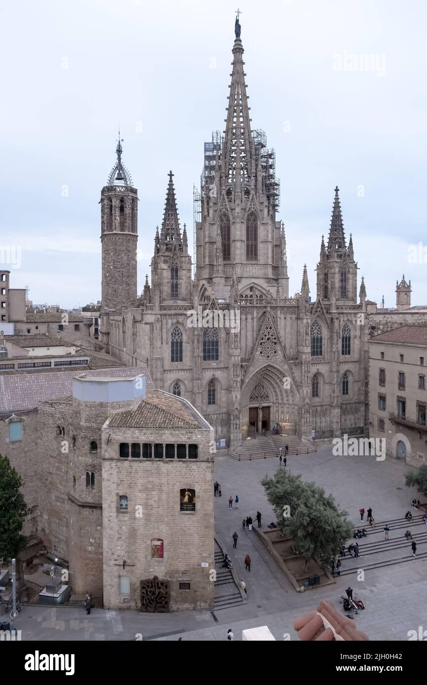 Architektonisches Detail der Kathedrale des Heiligen Kreuzes und der Heiligen Eulalia, auch bekannt als Kathedrale von Barcelona, die gotische Kathedrale Stockfoto
