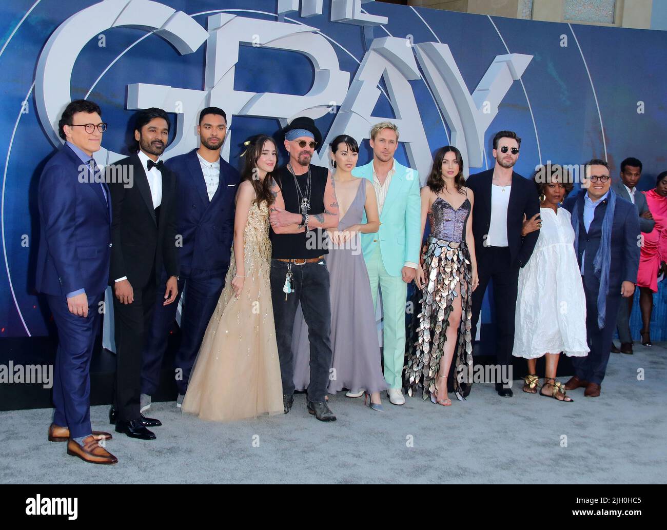 Hollywood, USA. 13.. Juli 2022. Anthony Russo, Dhanush, Rege Jean Page