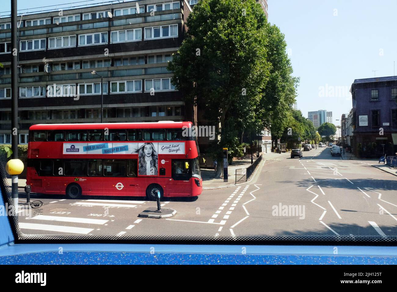 London , England, Vereinigtes Königreich - Bar, ungewöhnliche Perspektiven Stockfoto
