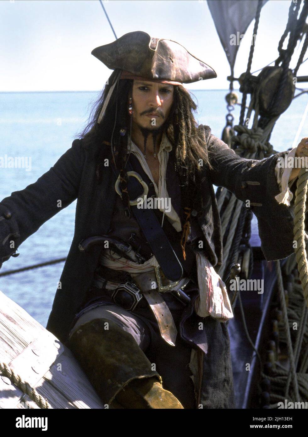 JOHNNY DEPP, PIRATEN DER KARIBISCHEN MEERE: DER FLUCH DER BLACK PEARL, 2003 Stockfoto