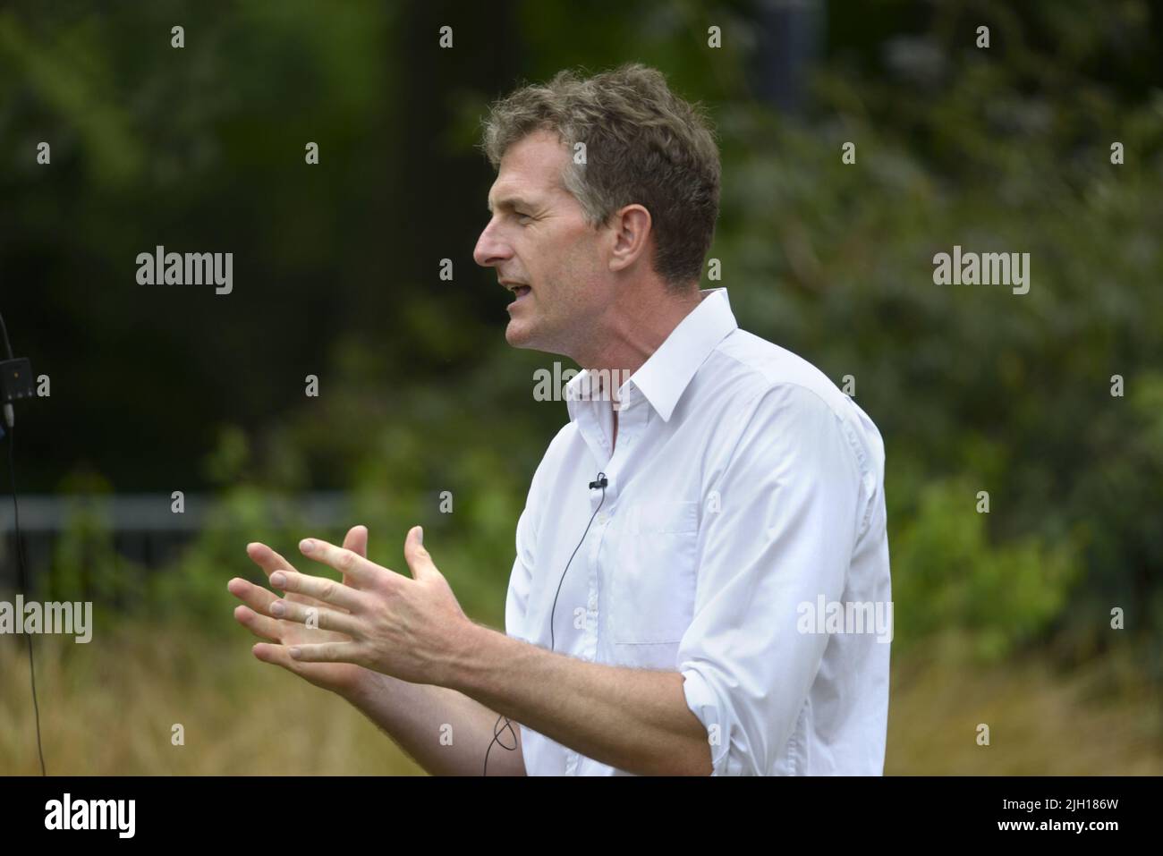 Dan Snow - TV-Moderator - über College Green, Westminster, London, 6.. Juli 2022 Stockfoto