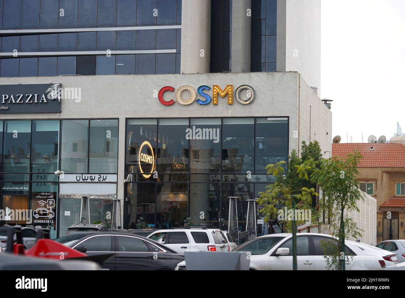 Cosmo Cafe, Khobar, Saudi-Arabien, 31. Dezember 2021. Stockfoto