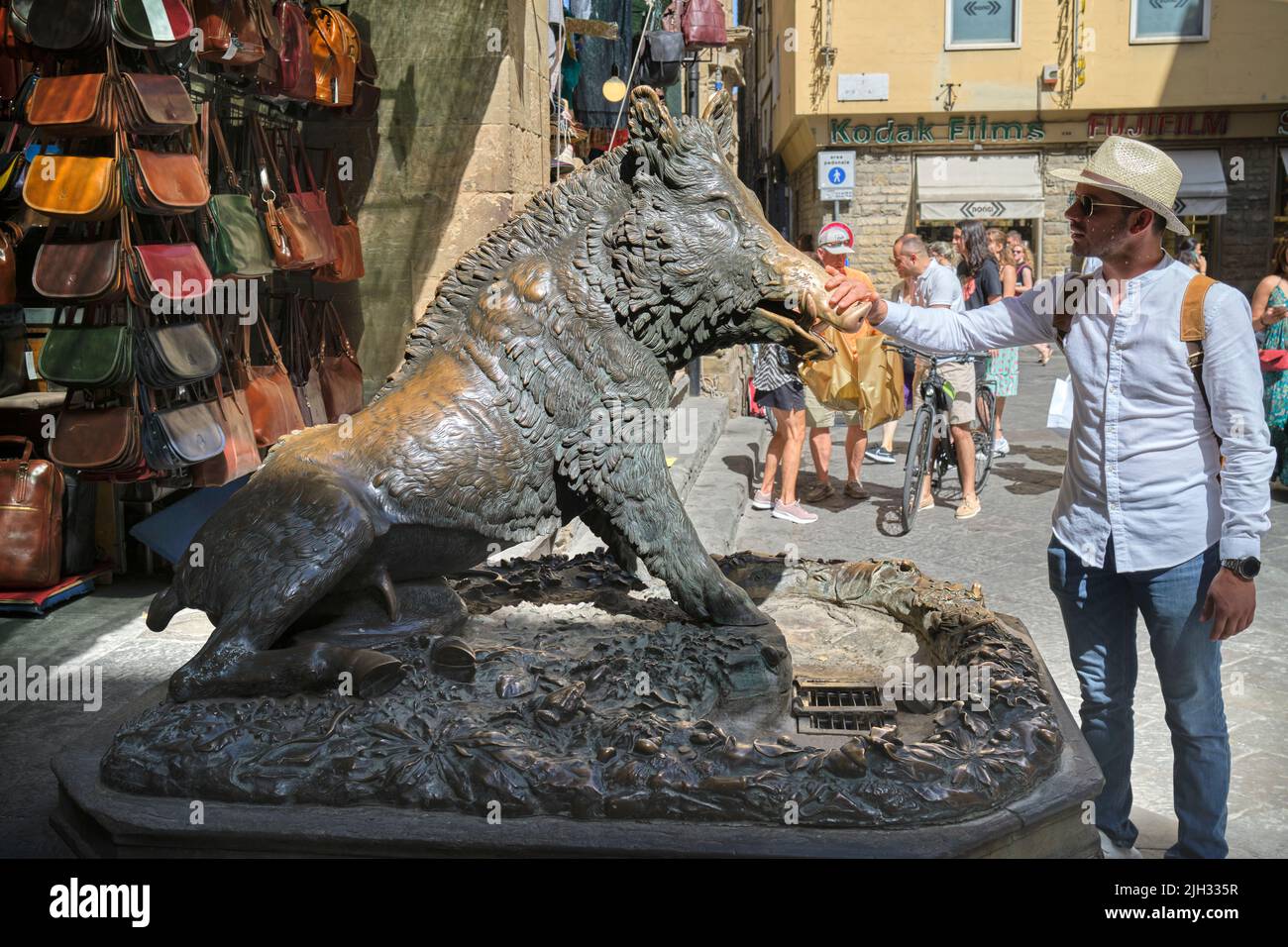 IL Porcellino Wildschweinstatue vor Mercato Nuovo in Florenz Italien Stockfoto