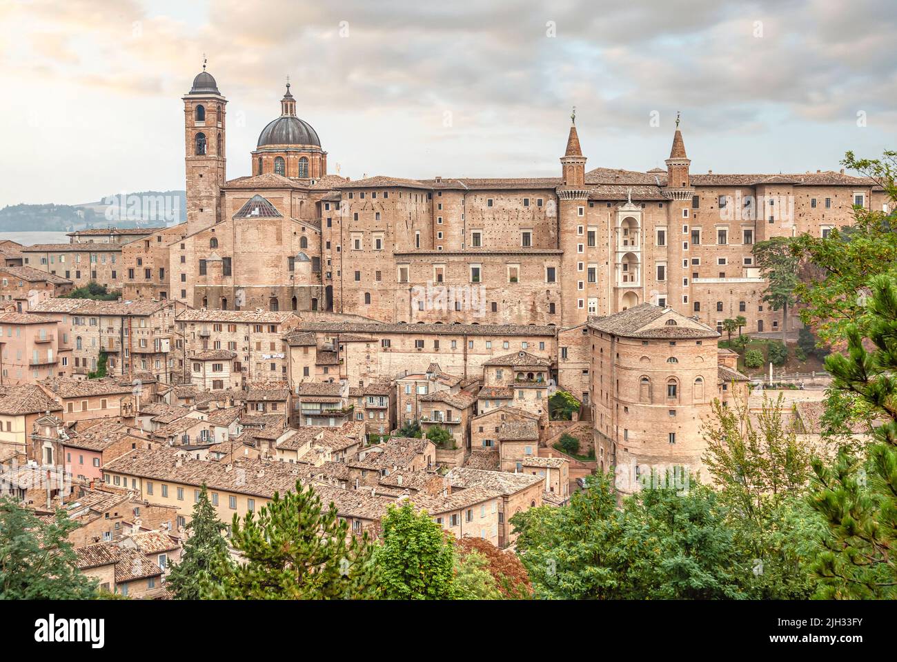 Stadtansicht von Urbino, Region Marken, Italien Stockfoto