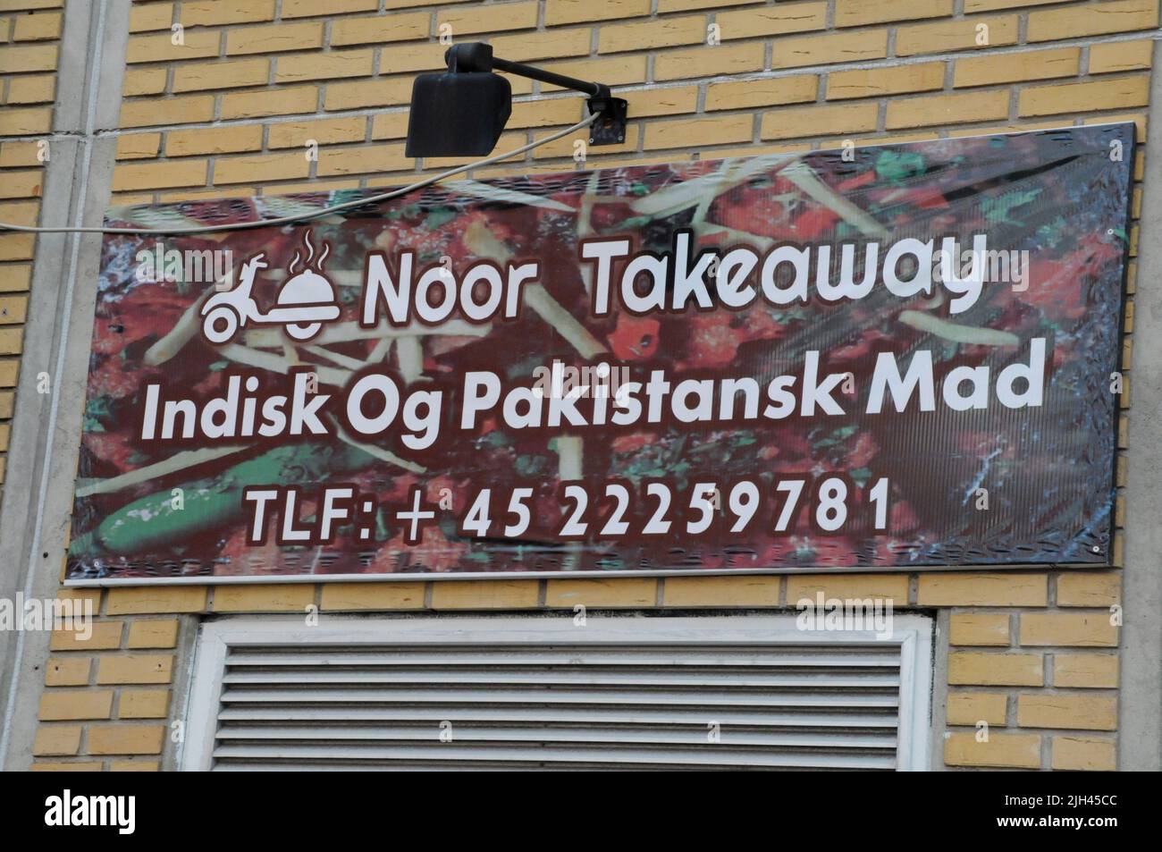 Kastrup/Kopenhagen/Dänemark/14 July 2022/ Asia Noor Takeaway indisches und pakistanisches Restaurant in Kopenhagen. (Foto. Francis Dean/Dean Pictures. Stockfoto