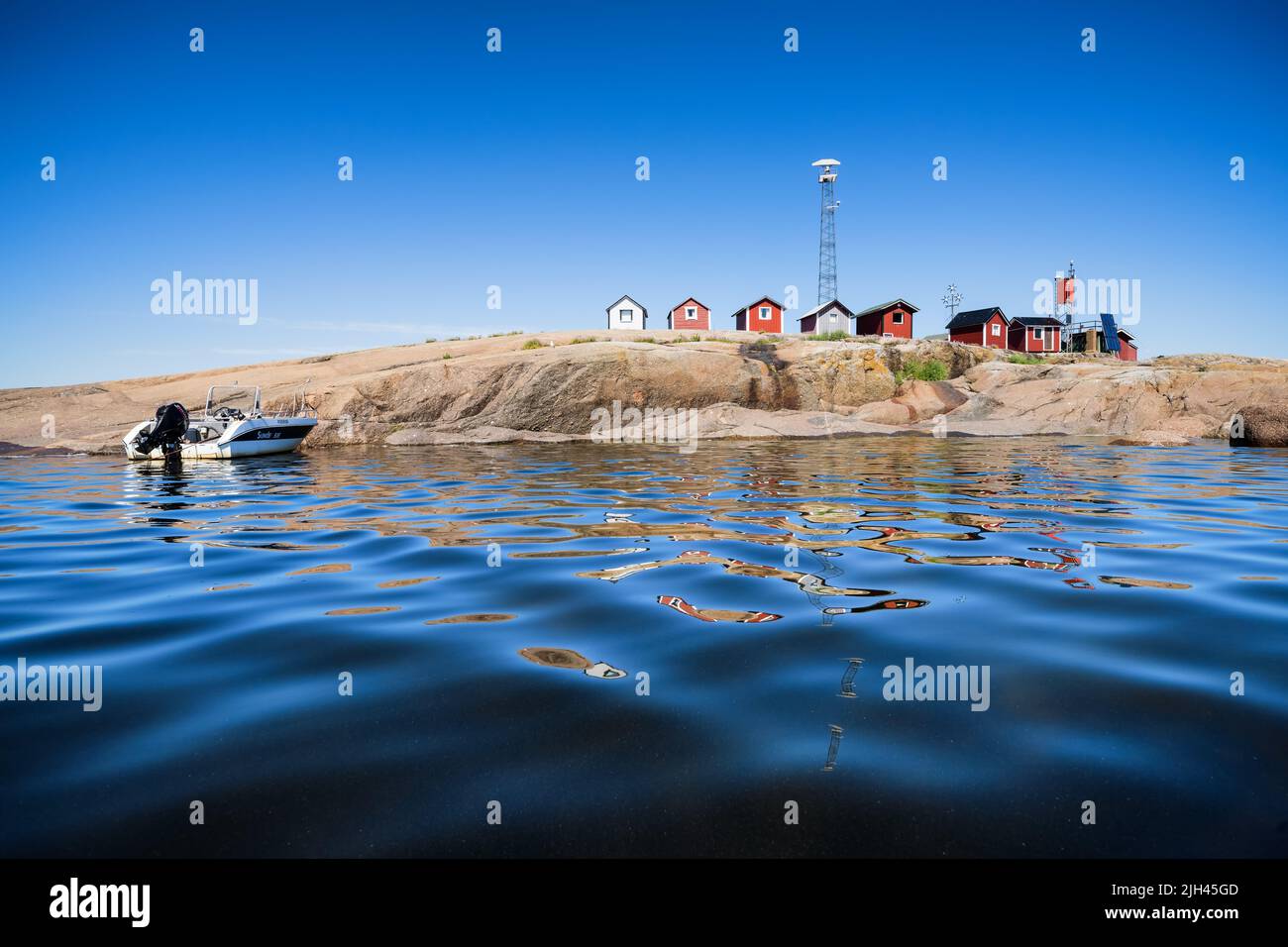 Kleine Hütten auf der Insel Huovari, Virolahti, Finnland Stockfoto