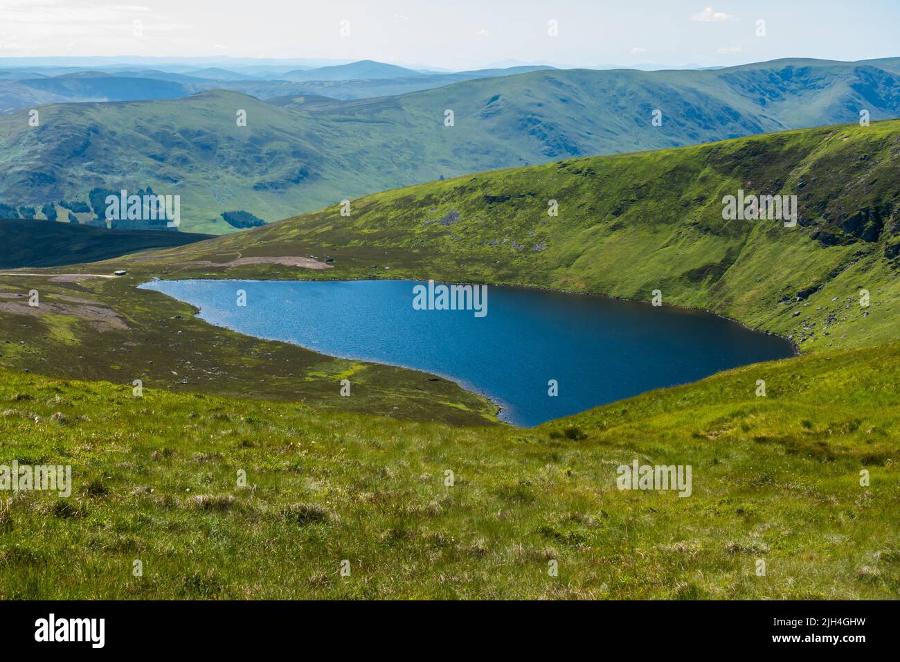 Loch Wharral oberhalb von Glen Clova in Angus, Schottland Stockfoto