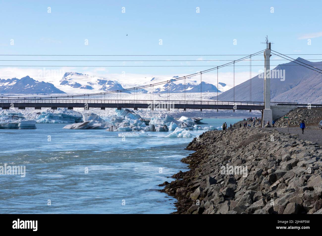 Eine allgemeine Ansicht von Breiðamerkursandur , Diamond Beach an der Südküste Islands. Bild aufgenommen am 9.. Juli 2022. © Belinda Jiao jiao.bilin@gmail. Stockfoto