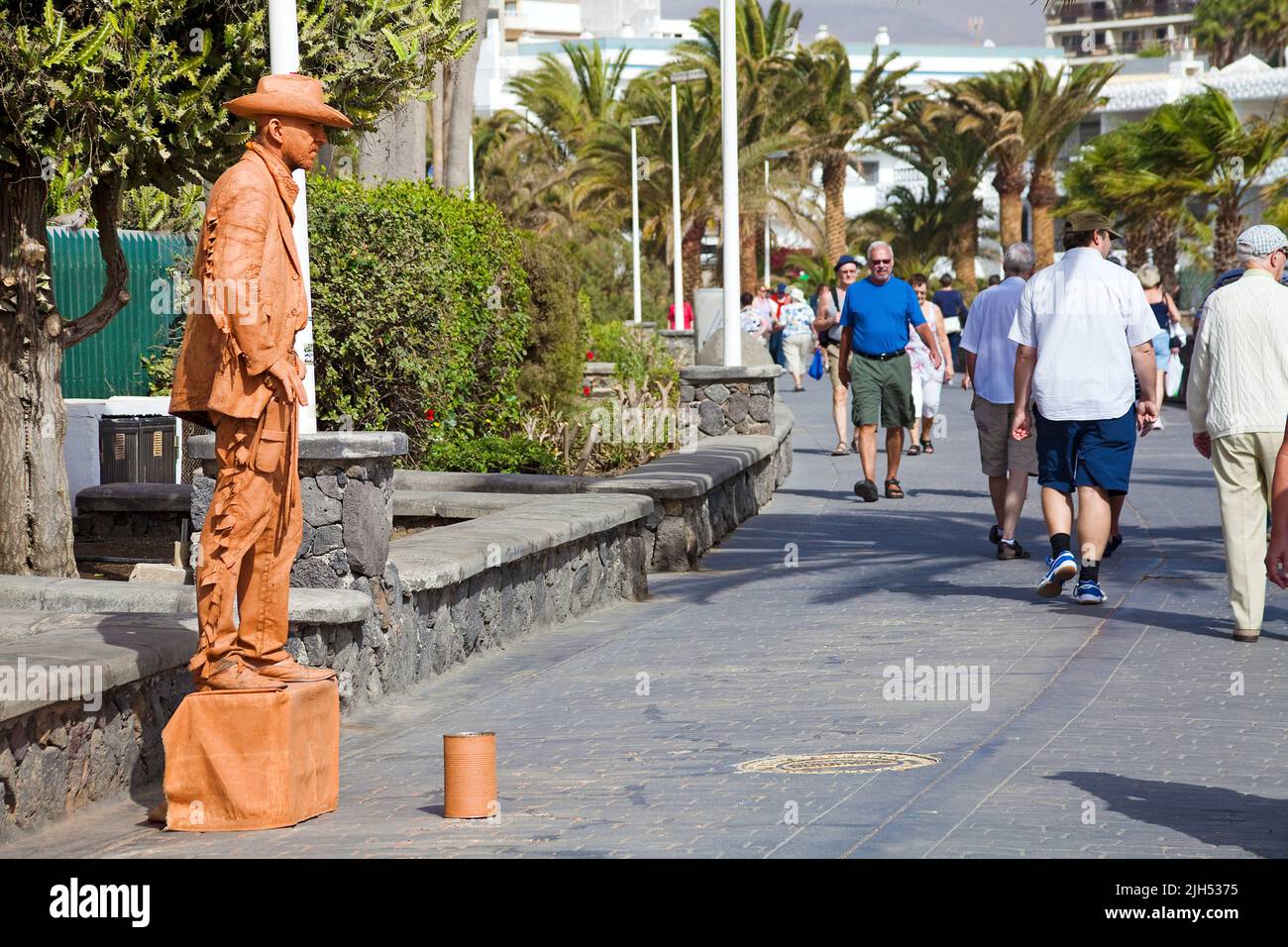 Menschliche Statue, Straßenkünstler an der Promenade von Playa del Ingles, Grand Canary, Kanarische Inseln, Spanien, Europa Stockfoto