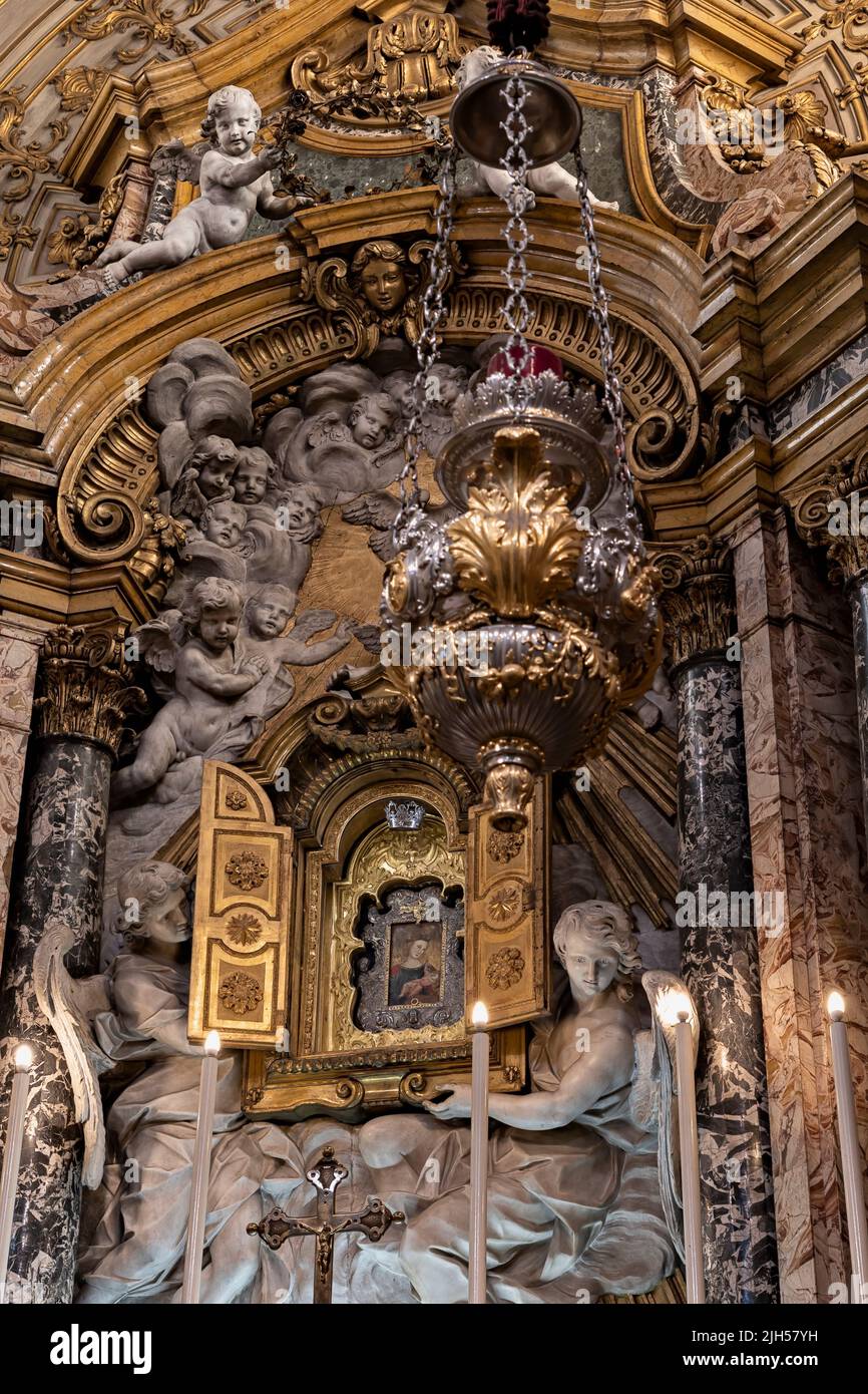 Kapelle der Muttergottes des Schweiss in der Metropolitan Cathedral of the Resurrection of Our Lord Jesus Christ. Ravenna, Emilia-Romagna, Italien, Europa Stockfoto