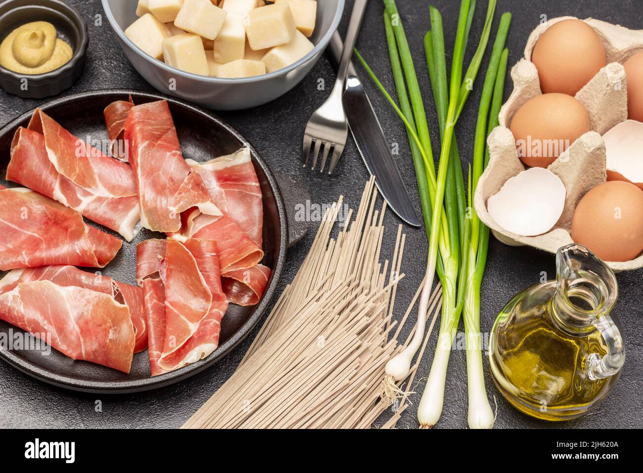 Getrockneter schinken -Fotos und -Bildmaterial in hoher Auflösung – Alamy