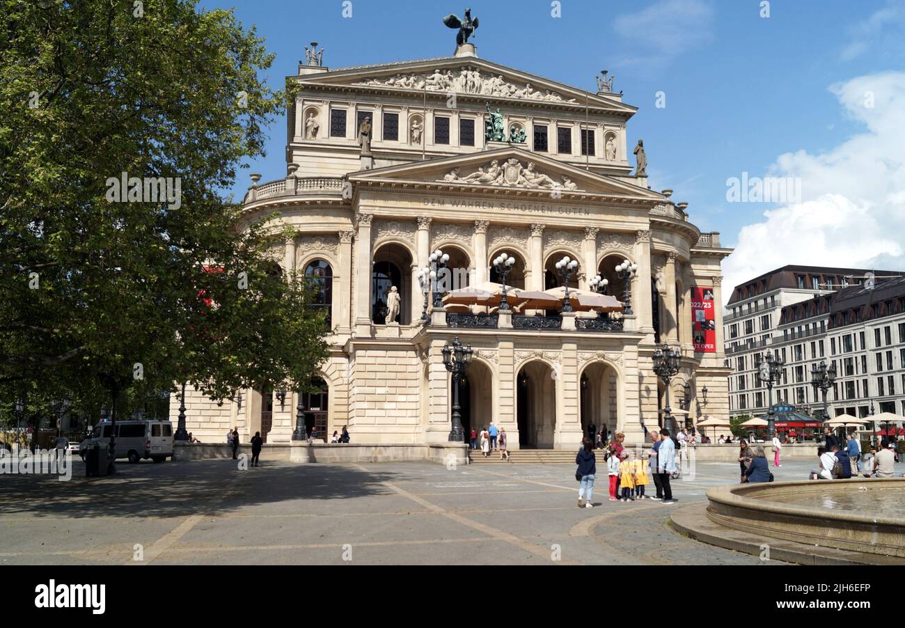 Alte Oper, erbaut 1880, umgebaut 1970s als Konzertsaal, in der Innenstadt, im Bankenviertel Banken, Frankfurt, Deutschland Stockfoto