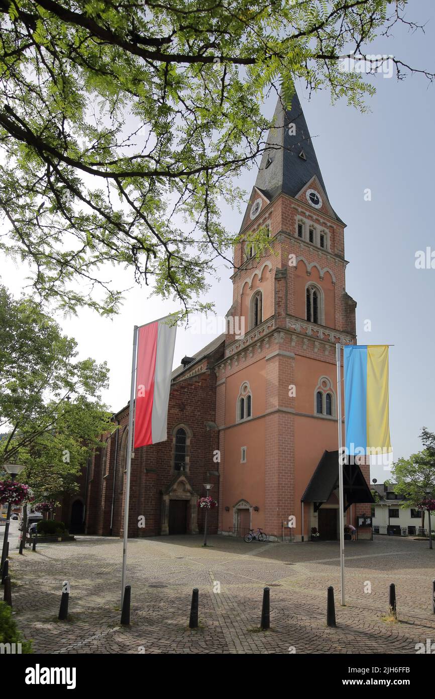 Neugotische St.-Martin-Kirche erbaut 1895 in Schweich, Mittelmosel, Mosel, Rheinland-Pfalz, Deutschland Stockfoto