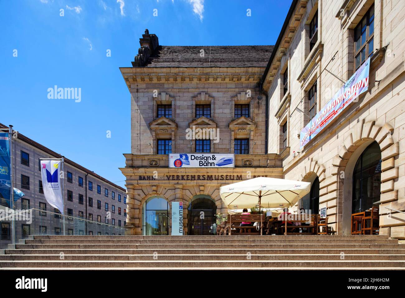 Elegantes Stuttgart Nurnberg Zug Fotos