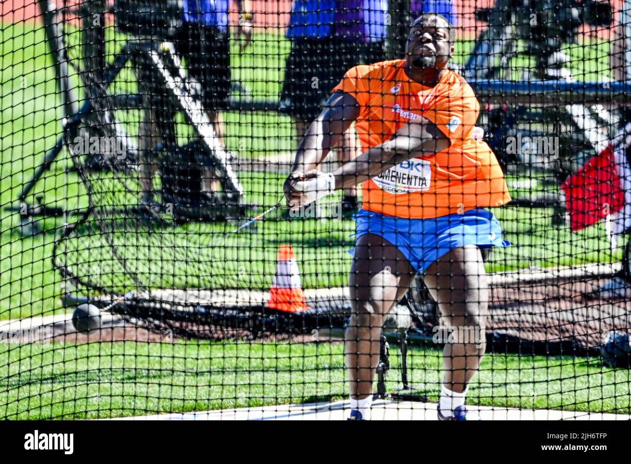 Oregon, USA. 15.. Juli 2022. EUGENE, VEREINIGTE STAATEN - 15. JULI: Denzel Commenentia aus den Niederlanden tritt während der Leichtathletik-Weltmeisterschaften am 15. Juli 2022 in Eugene, Oregon, Vereinigte Staaten (Foto: Andy Astfalck/BSR Agency) Atletiekunie Credit: Orange Pics BV/Alamy Live News Stockfoto