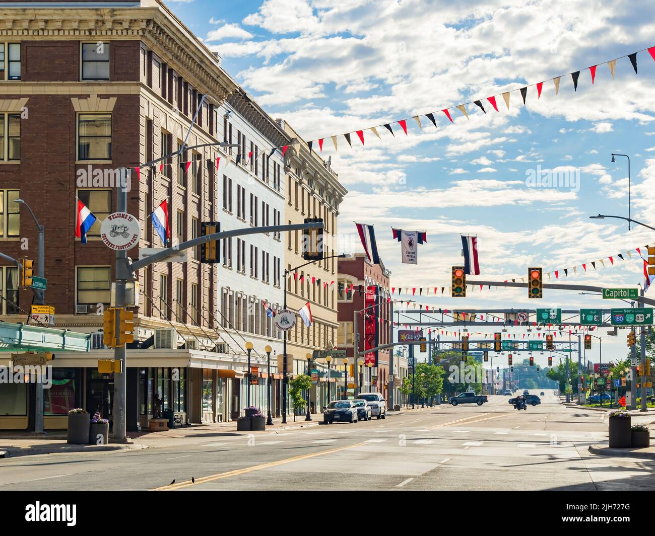 Wyoming, JUL 3 2022 - sonnige Stadtlandschaft der Innenstadt von Cheyenne Stockfoto