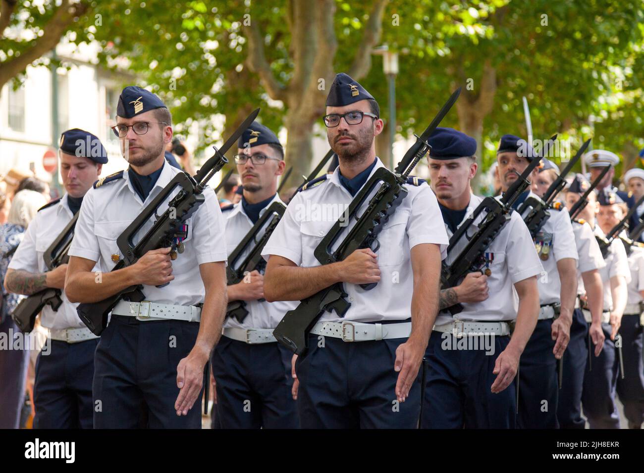 Brest, Frankreich - 14 2022. Juli: Die Luftbrigade der Sicherheits- und Interventionskräfte (BAFSI) marschiert zum Tag der Bastille. Stockfoto