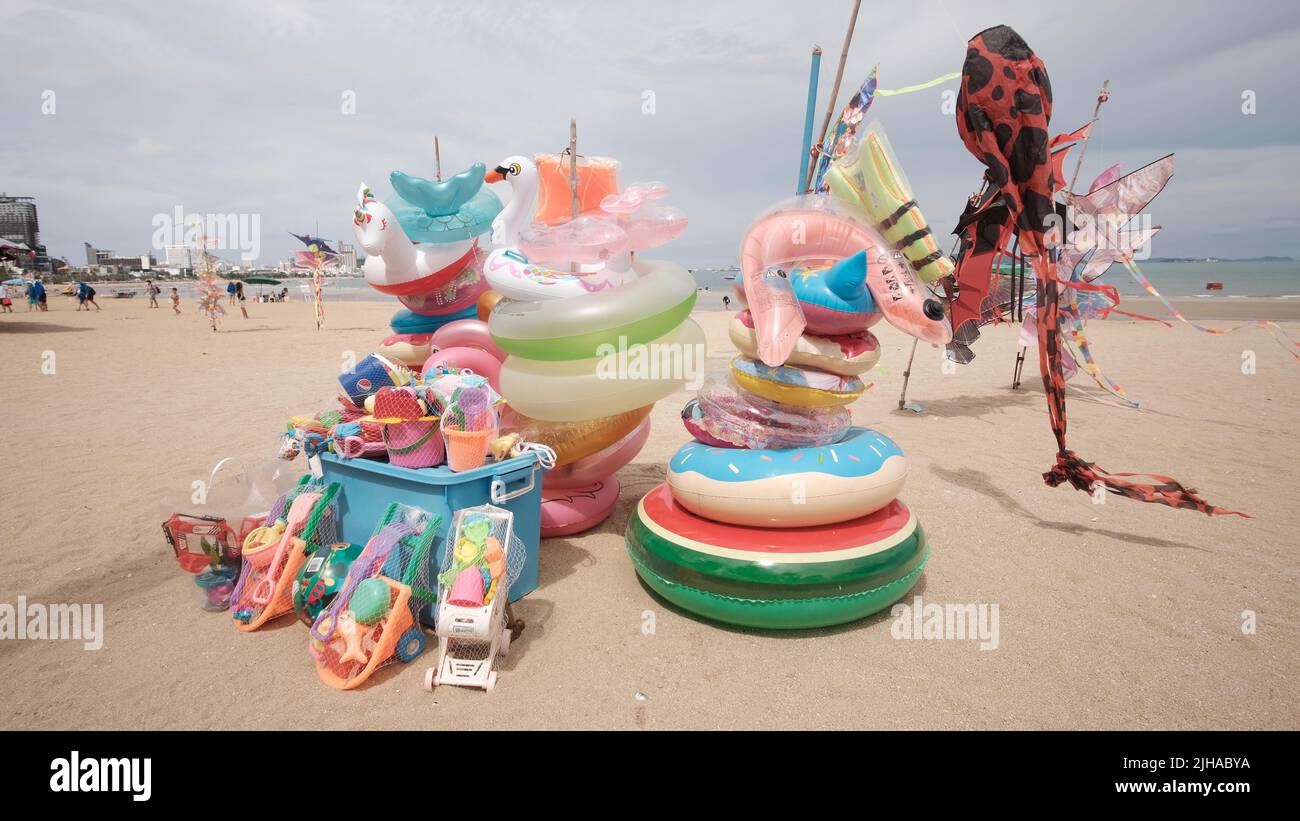 Spielzeug am Pattaya Beach an der Beach Road Pattaya Thailand Stockfoto