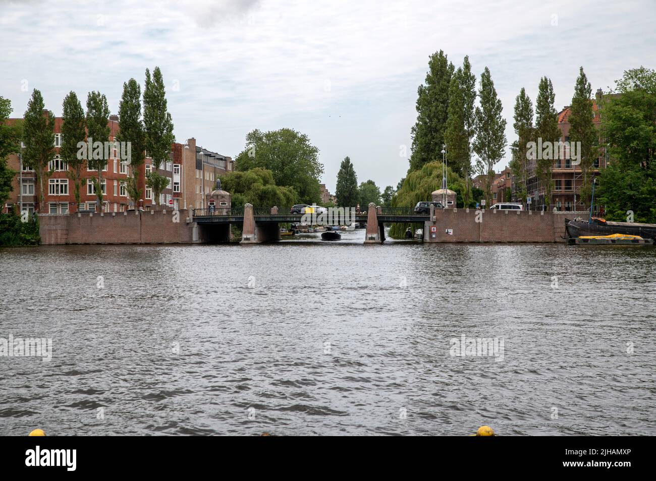 P.L. Kramerbrug-Brücke An Der Amstel In Amsterdam Niederlande 14-7-2022 Stockfoto