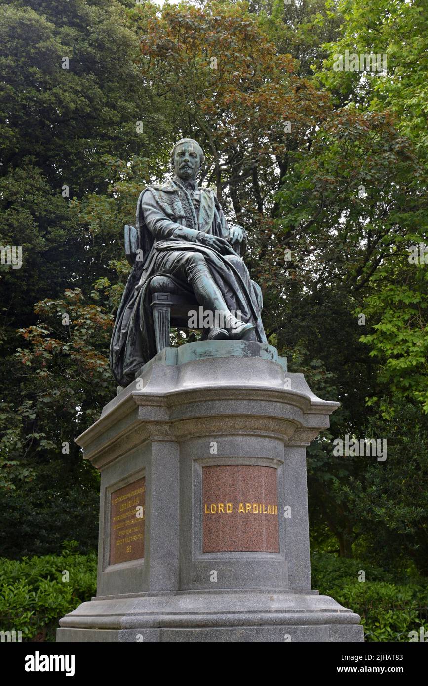 Arthur guinness statue Fotos und Bildmaterial in hoher Auflösung Alamy