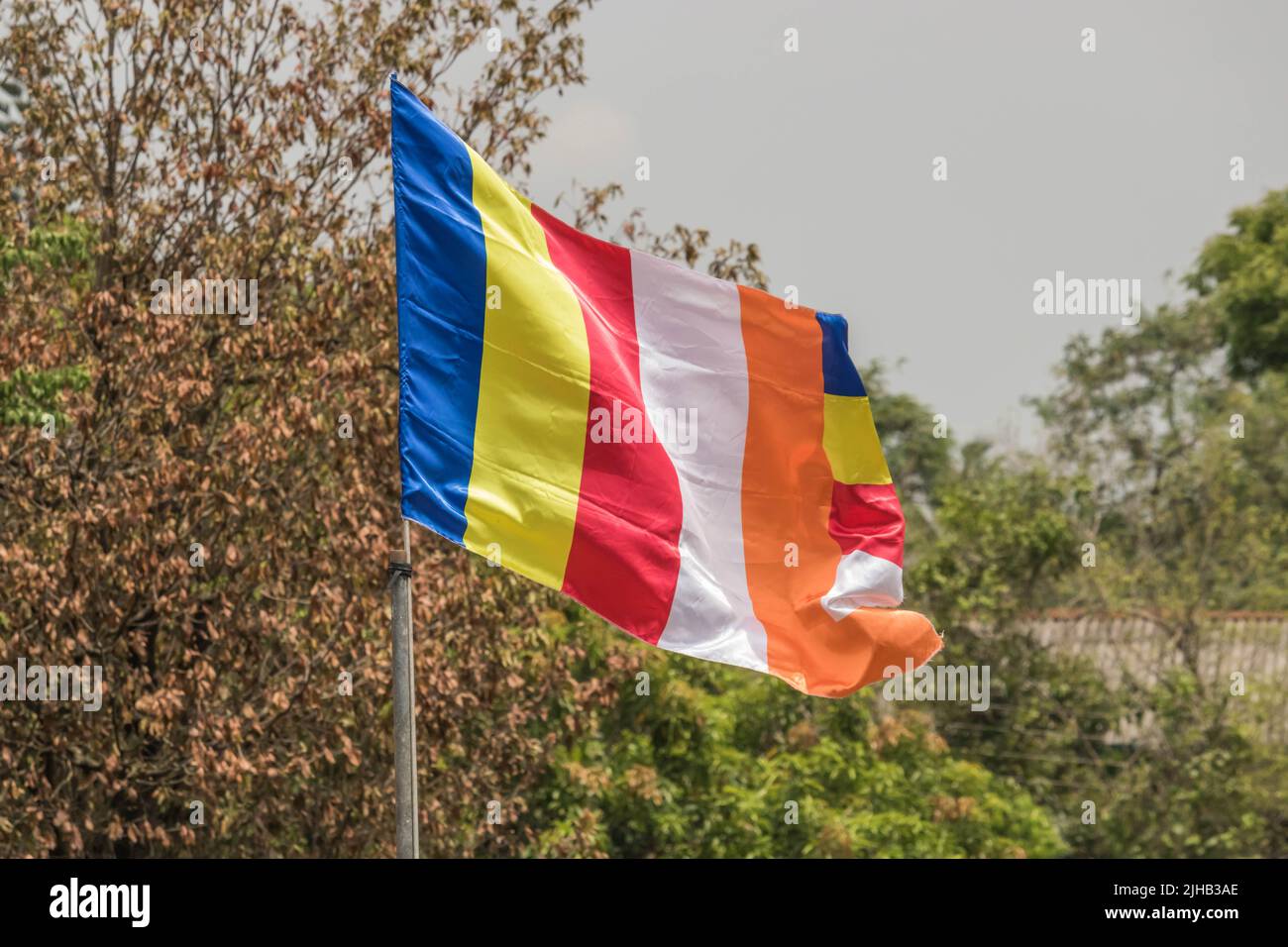 Die Buddhistische Flagge Stockfoto