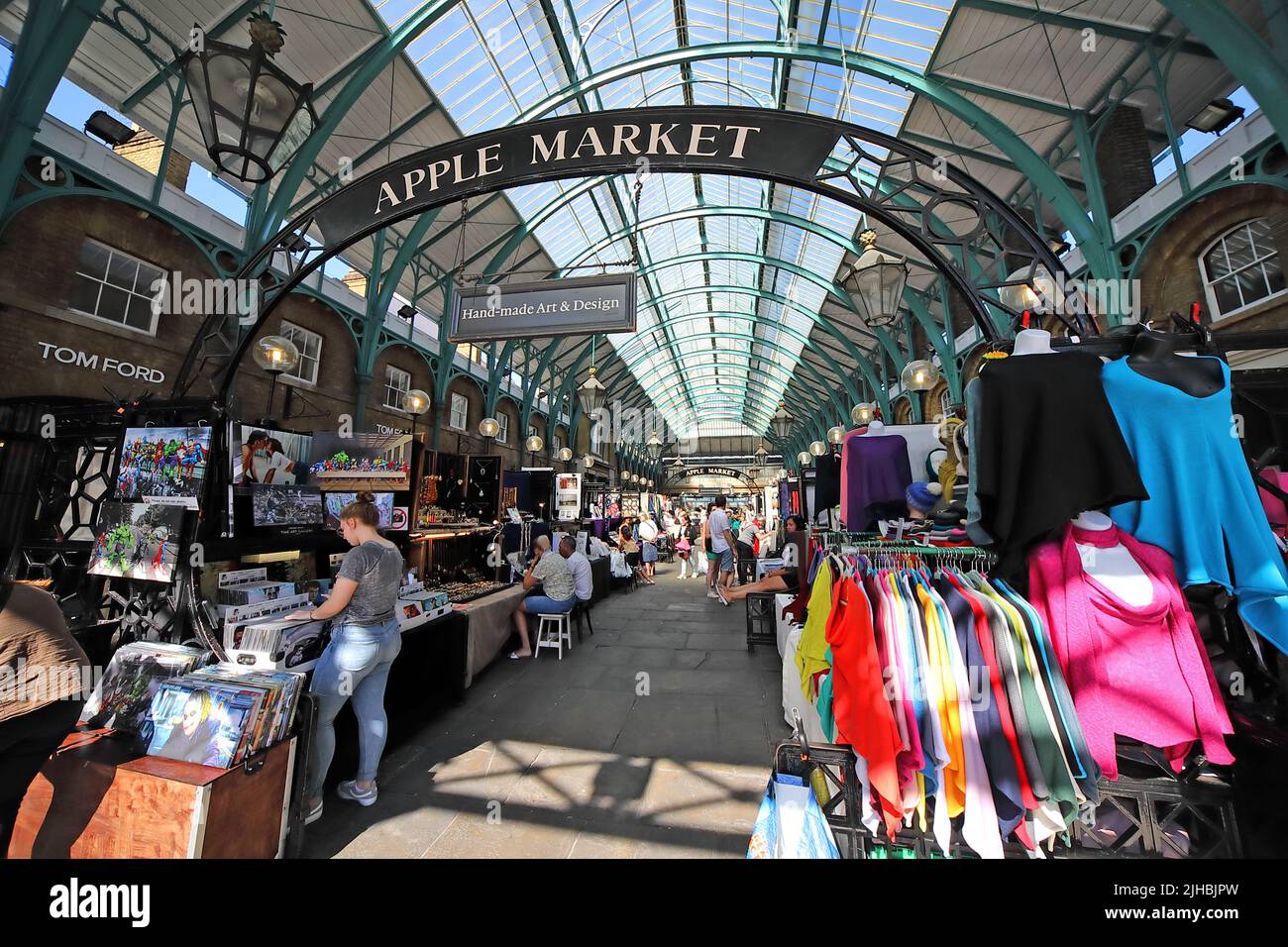 Innenseite von Covent Garden, Apple Market Hall, London, England, Großbritannien, WC2E Stockfoto