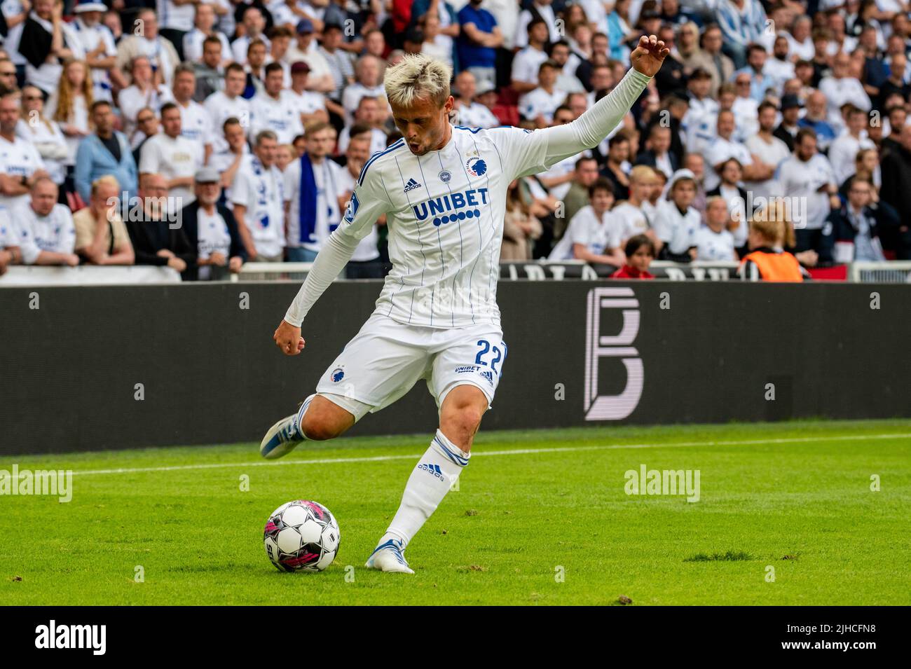 Kopenhagen, Dänemark. 17.. Juli 2022. Peter Ankersen (22) vom FC Kopenhagen beim Superliga-Spiel 3F zwischen dem FC Kopenhagen und AC Horsens in Parken in Kopenhagen. (Foto: Gonzales Photo/Alamy Live News Stockfoto