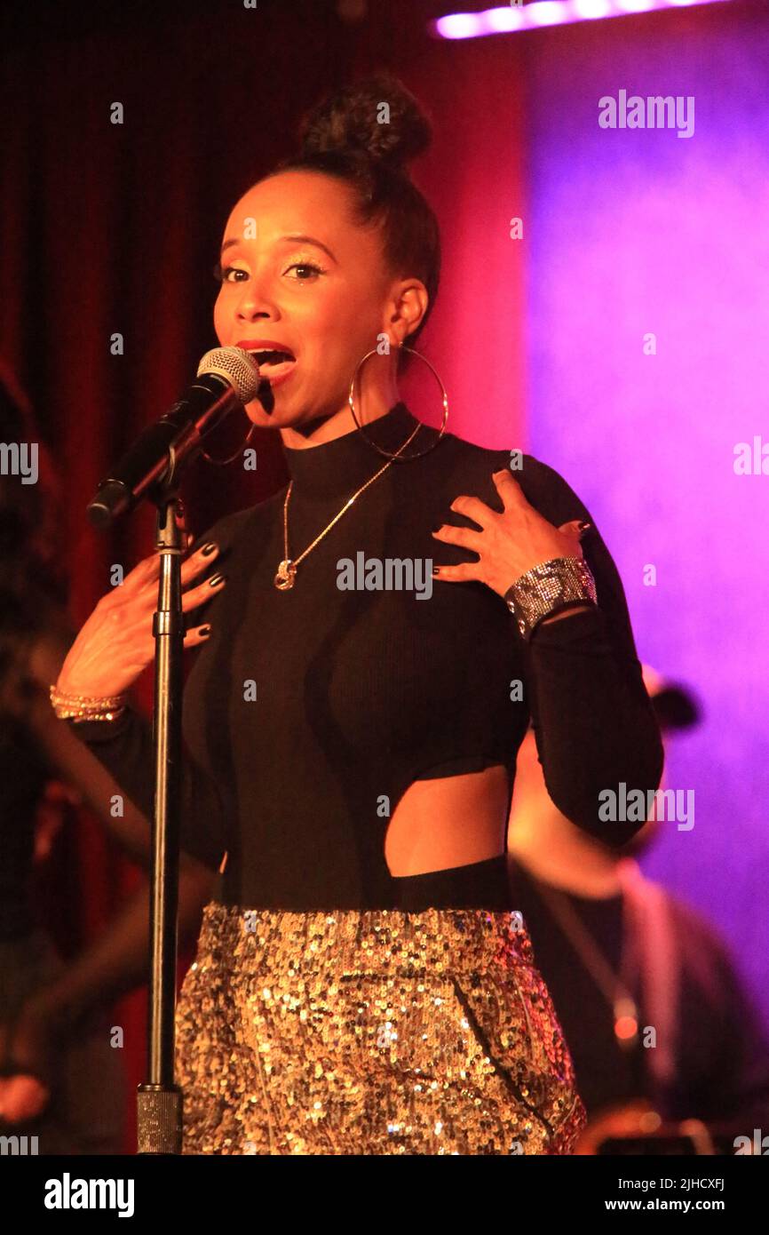 Sängerin Vivian Green spielte Live-Musik in der City Winery in ...