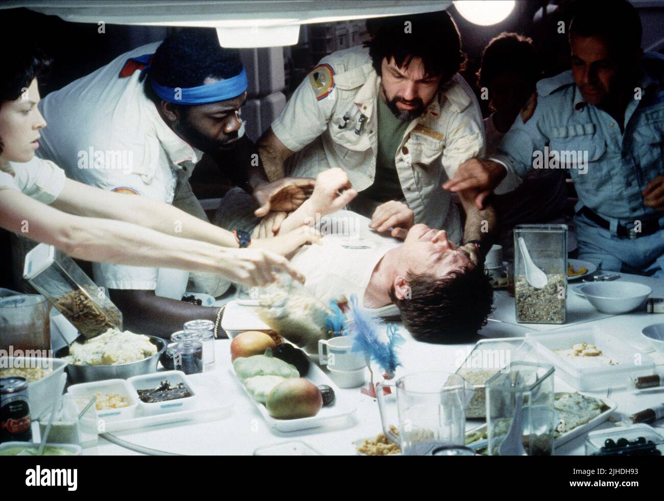 SIGOURNEY WEAVER, Tom Skerritt, YAPHET KOTTO, John Hurt, Ian Holm, Alien, 1979 Stockfoto