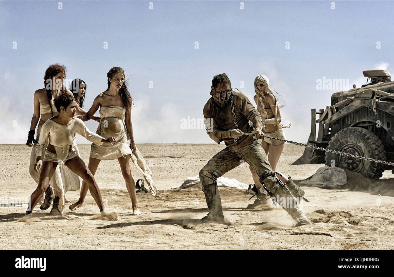 RILEY KEOUGH, ZOE KRAVITZ, COURTNEY EATON, rosie huntington - whiteley, Tom Hardy, ABBEY LEE, MAD MAX: FURY ROAD, 2015 Stockfoto