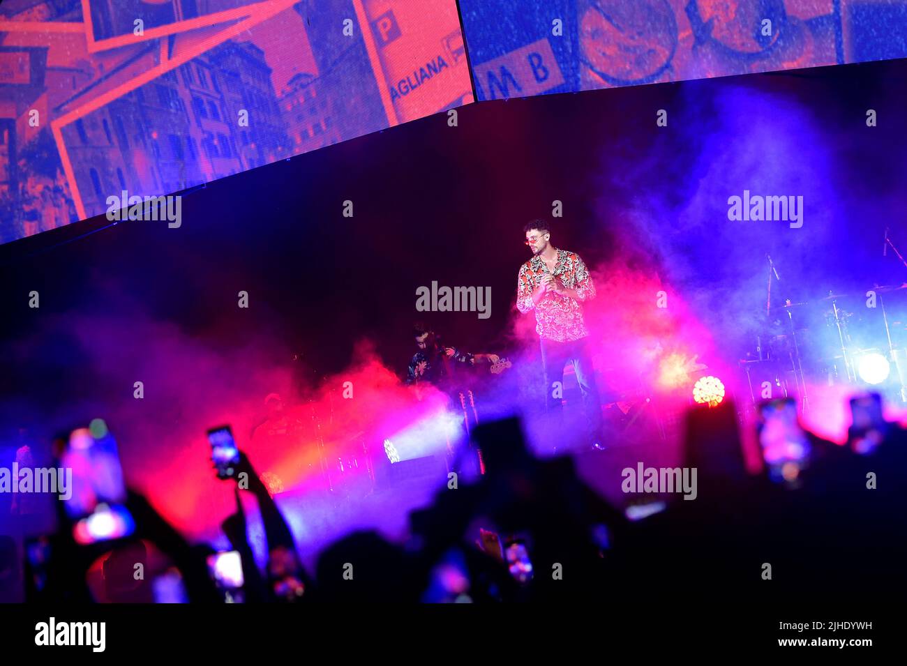 Der italienische Rapper und SingerSongwriter Carl Brave (Carlo Luigi