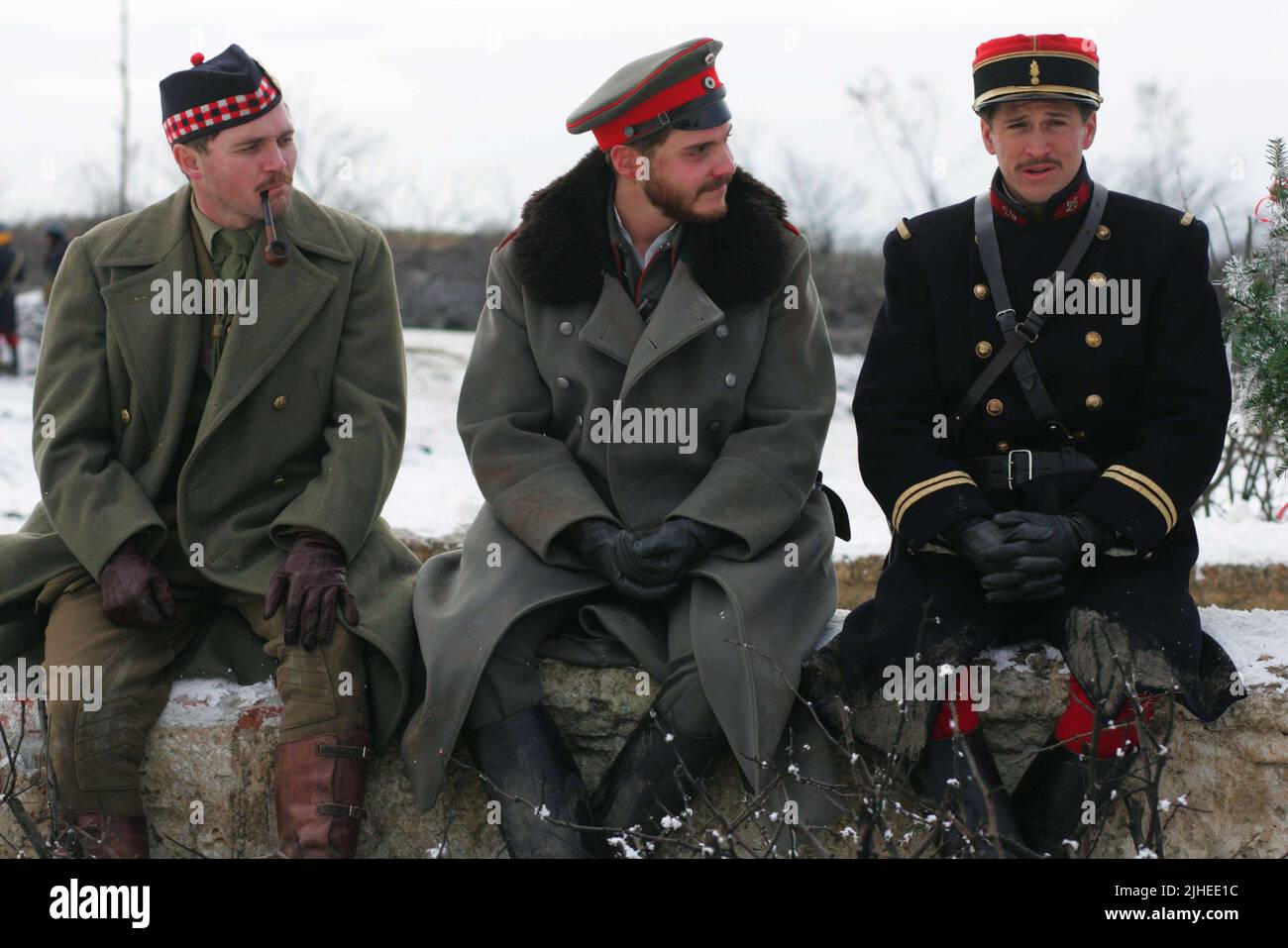 Joyeux Noël Frohe Weihnachten Jahr : 2005 Frankreich / Deutschland Alex Ferns, Daniel Brühl, Guillaume Canet Regie: Christian Carion Stockfoto