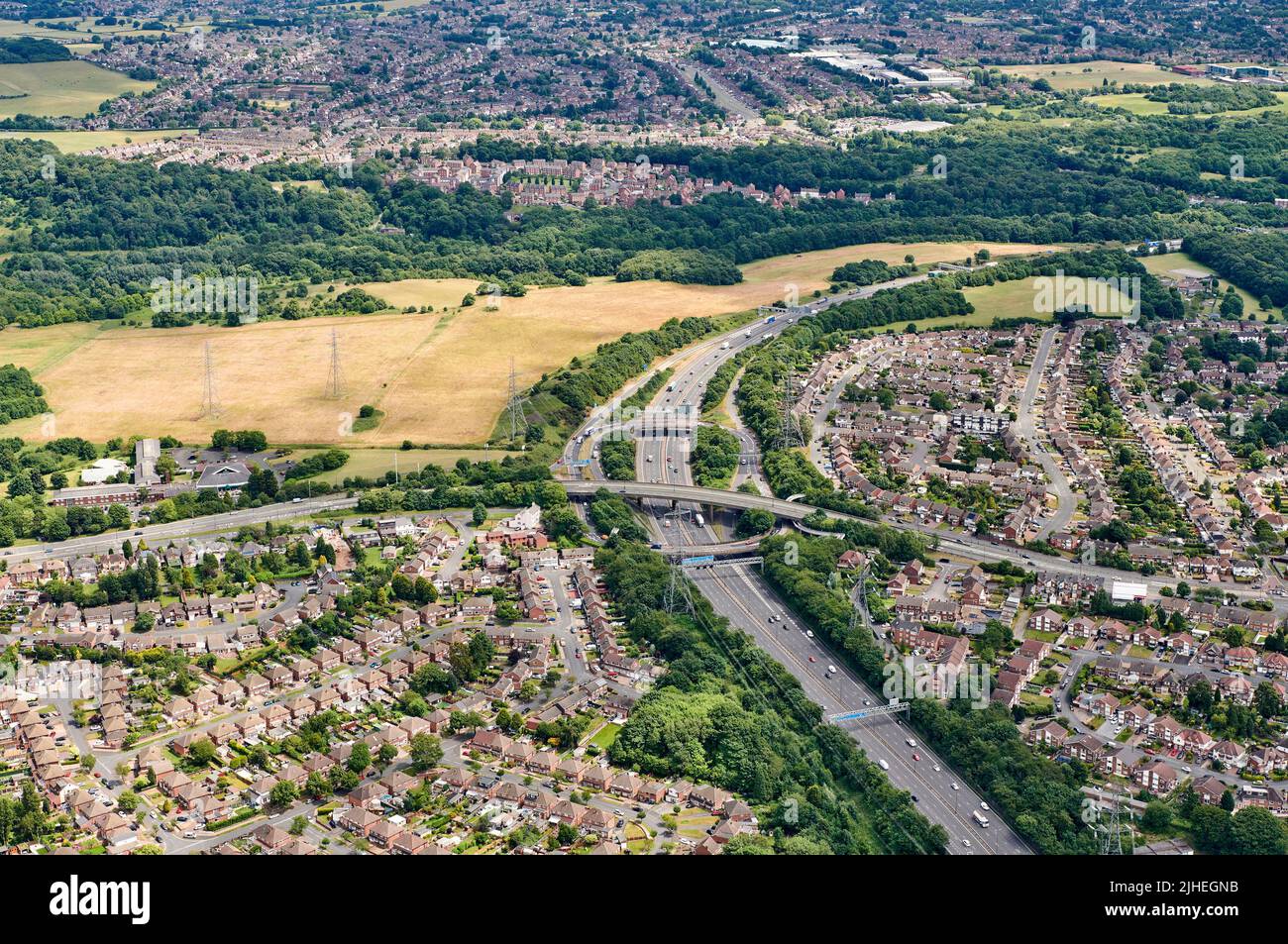 Die berüchtigte M5/M6 Bottleneck Junction, nördlich von Birmingham, aus der Luft, West Midlands, Großbritannien Stockfoto