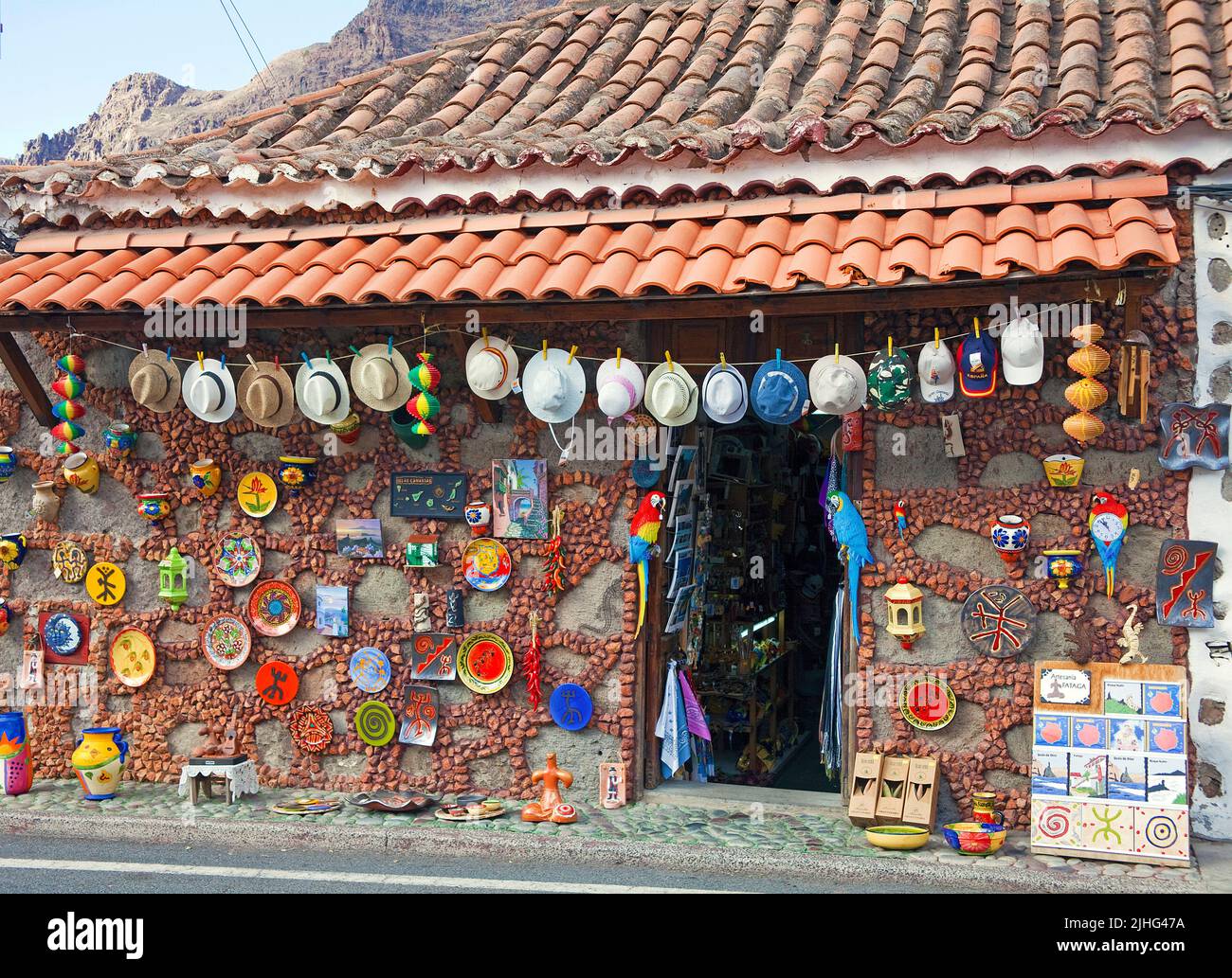 Souvenirladen im Dorf Fataga, San Bartolome de Tirajana, Kanarische Inseln, Spanien, Europa Stockfoto
