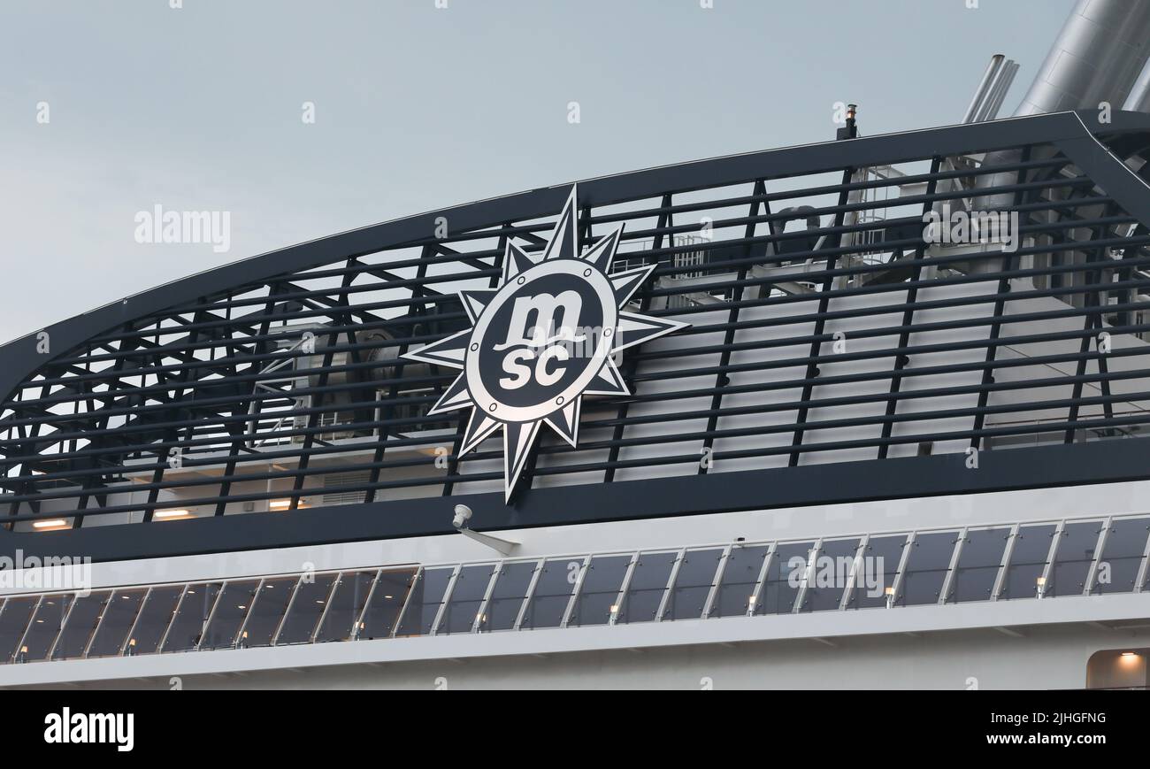 Kreuzfahrtschiff MSC Musica Logo auf Schornstein Stockfoto