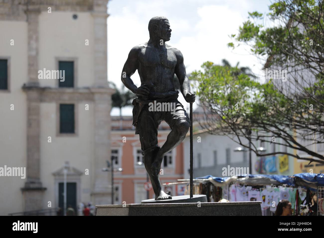 salvador, bahia, brasilien - 8. oktober 2019: Skulptur des schwarzen Führers Zumbi dos Palmares auf dem SE-Platz in der Stadt Salvador. Stockfoto