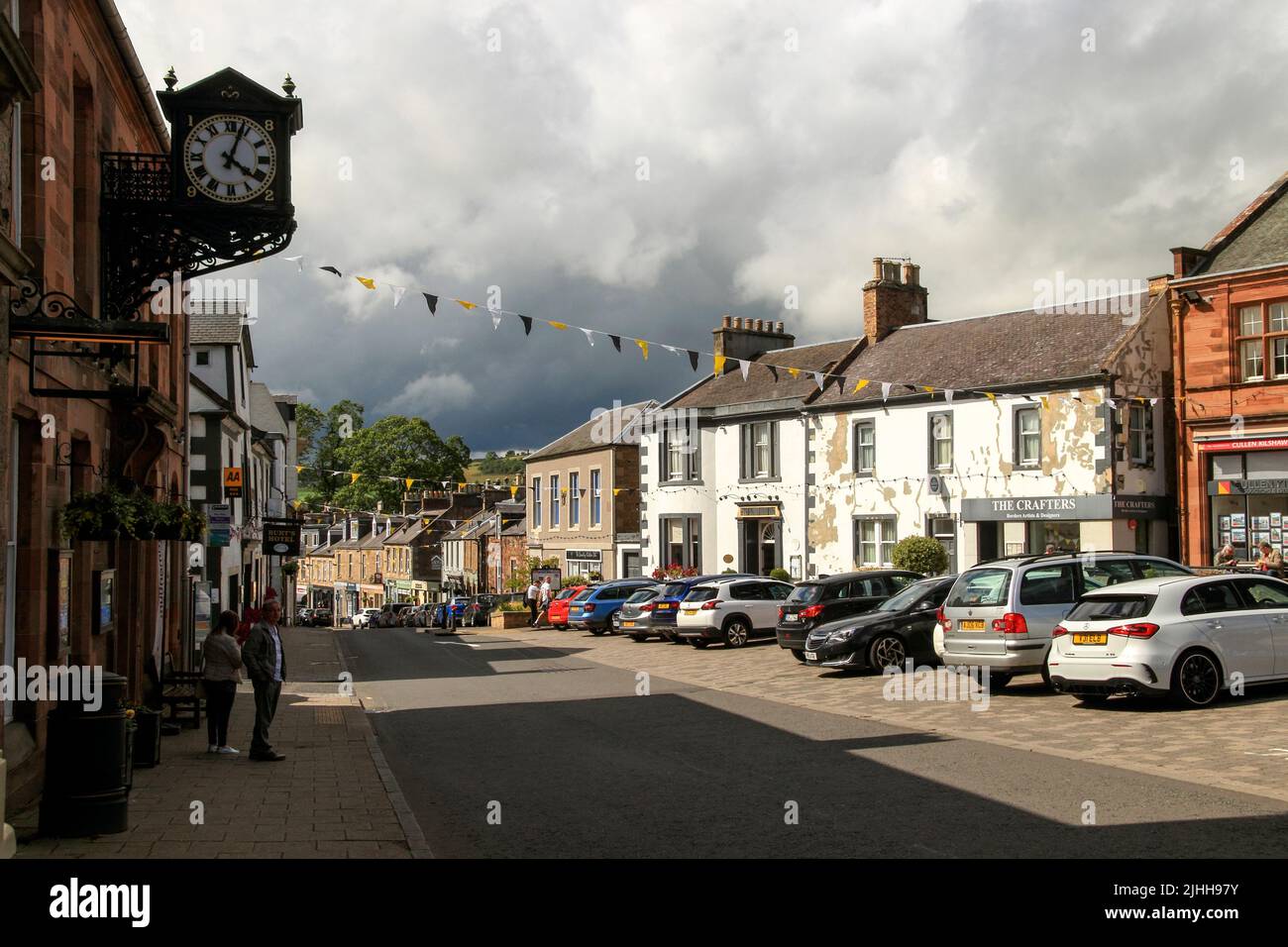 Schottische Stadt, Stadtzentrum von Melrose, Borders Town, Schottland, Großbritannien Stockfoto