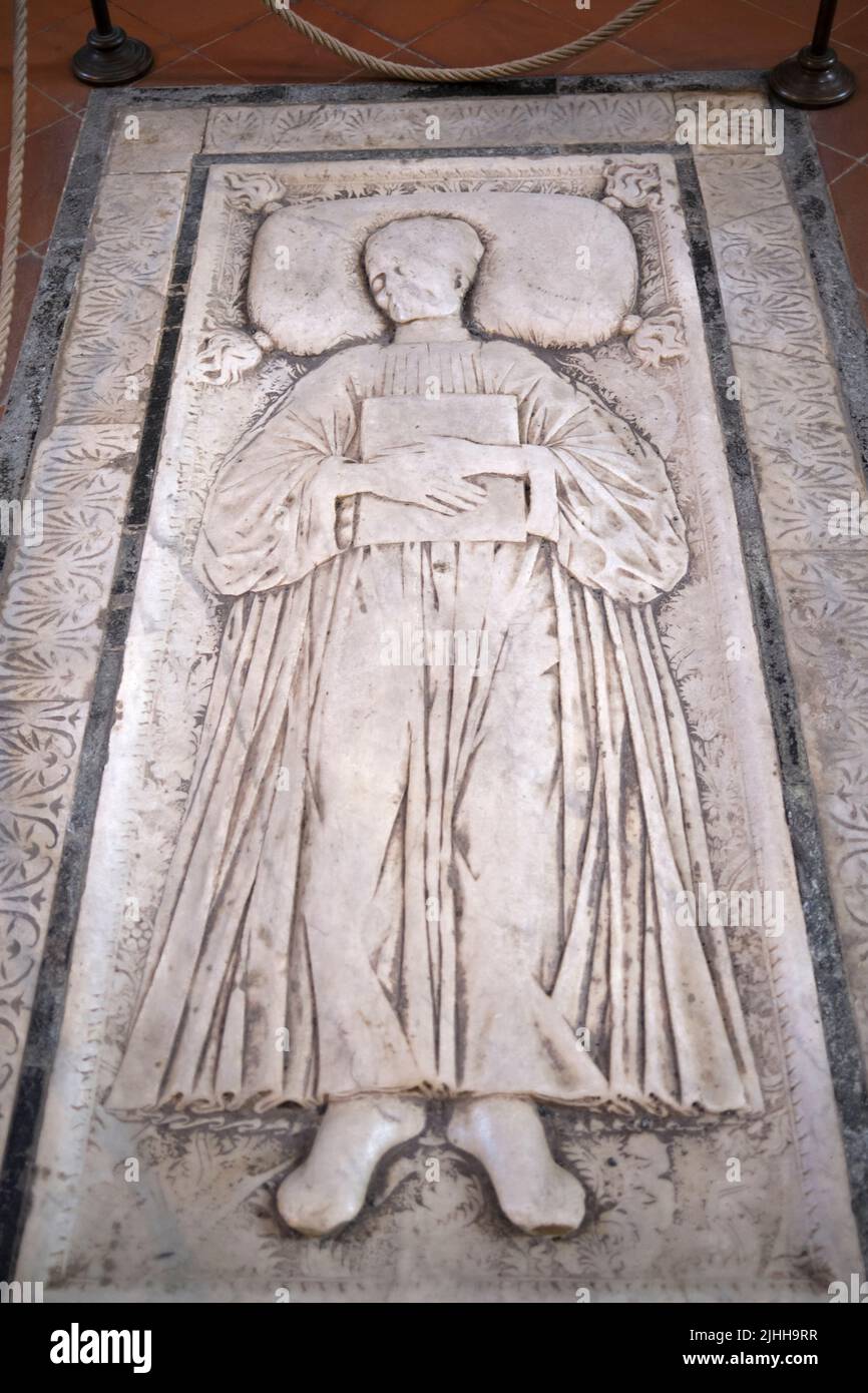 Grab von Agostino Sanctucio im Boden der Basilika di Santa Croce Florenz Italien Stockfoto