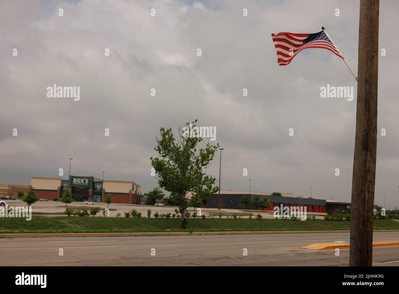 GREENWOOD, IN JULI 18 Dick’s Sporting Goods Eingang in der Nähe des