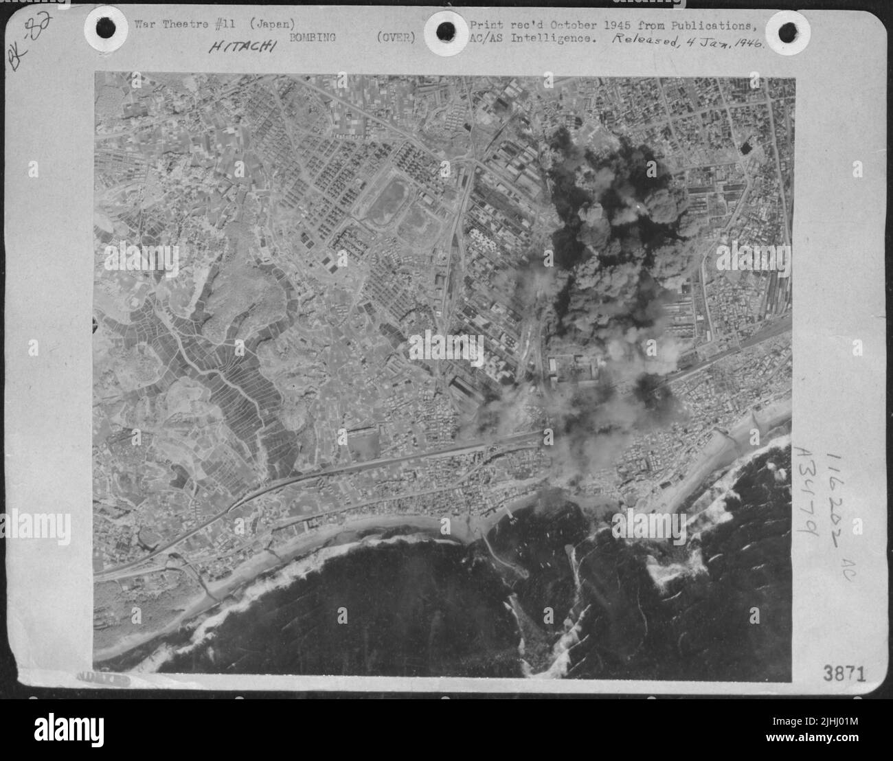 Bombs Burst Auf Der Hitachi Engine Funktioniert. Japan. Stockfoto