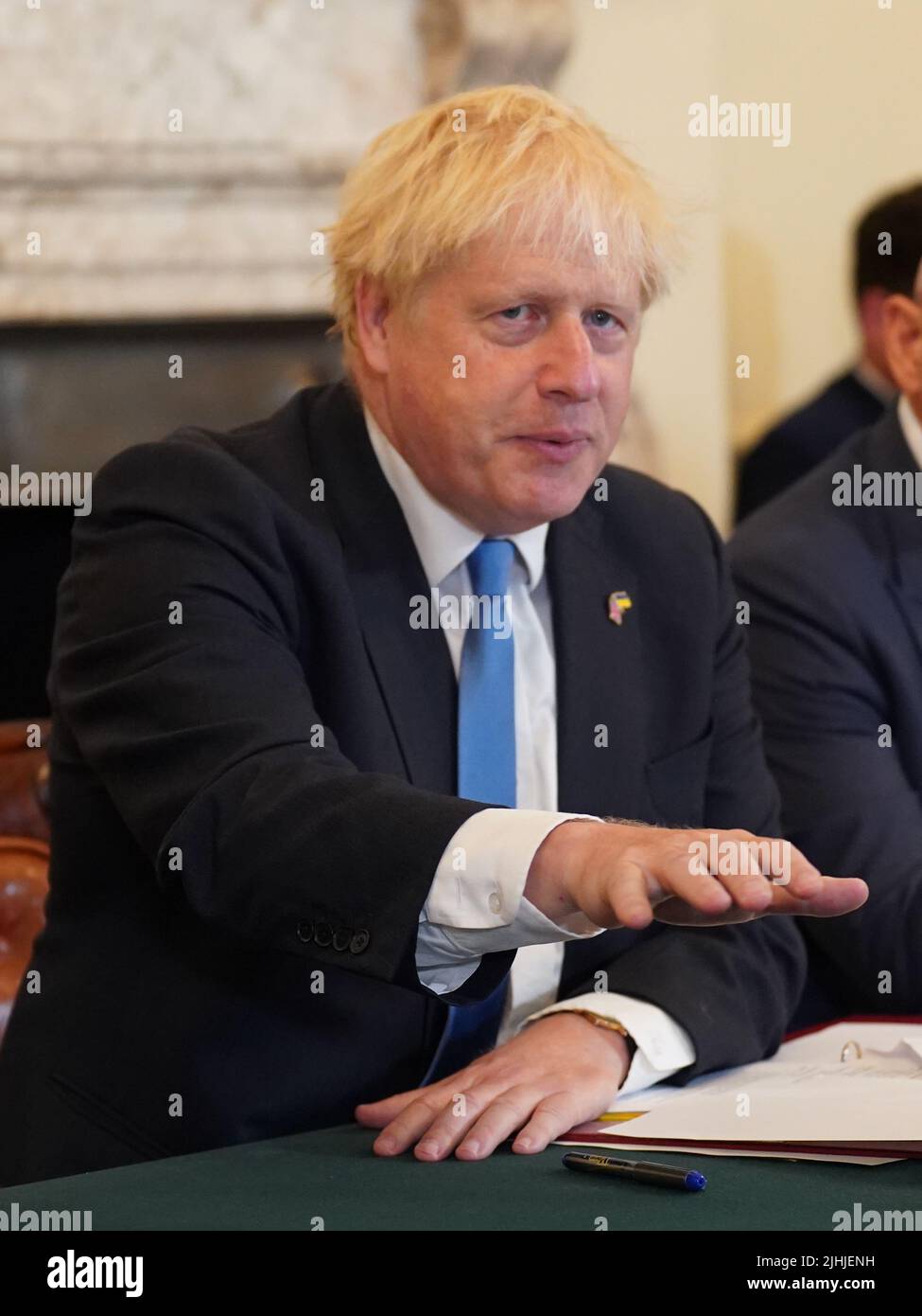 Premierminister Boris Johnson während einer Kabinettssitzung in der Downing Street 10, London. Bilddatum: Dienstag, 19. Juli 2022. Stockfoto