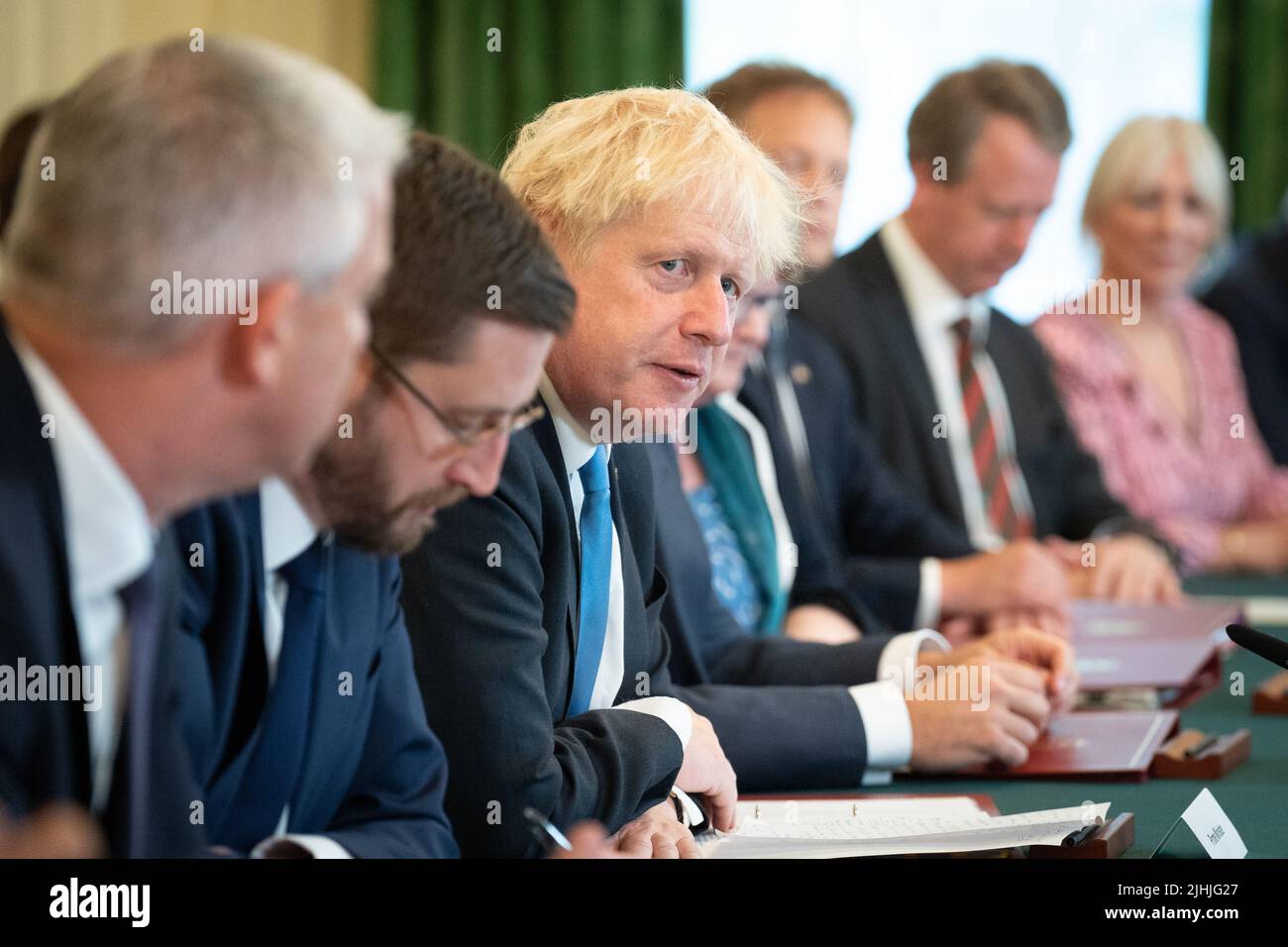 Premierminister Boris Johnson während einer Kabinettssitzung in der Downing Street 10, London. Bilddatum: Dienstag, 19. Juli 2022. Stockfoto